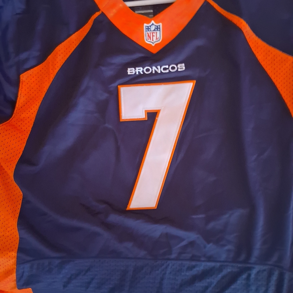 NFL Broncos Jersey with Number 7